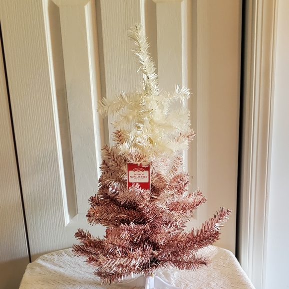 Holiday Time Non-Lit Corning Cream & Rose Gold Ombre Tinsel Spruce 24" Tree - Picture 1 of 2